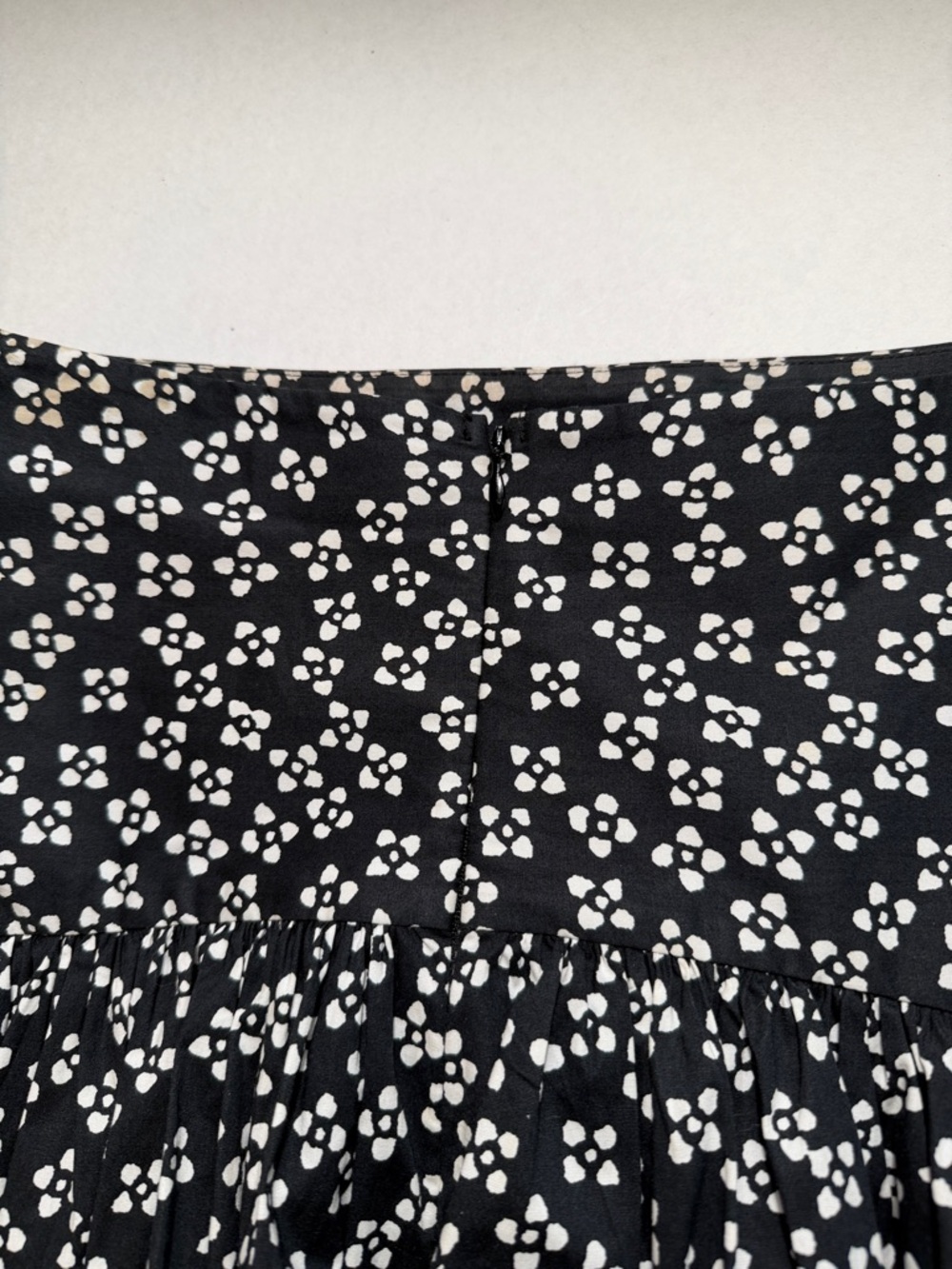STAUD Procida Skirt Black Woodblock Floral - Picture 8 of 9